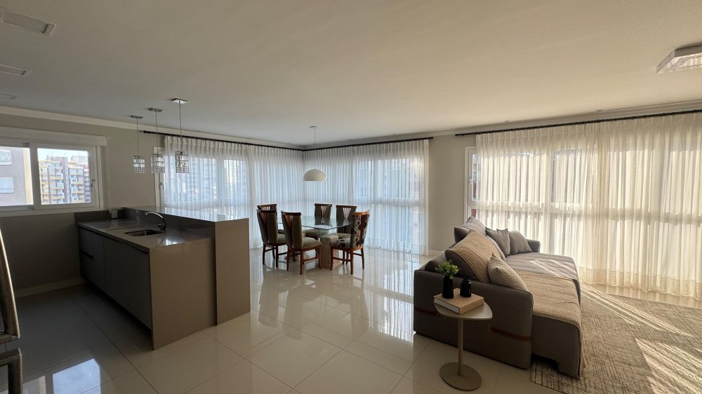 Apartamento à venda  no Praia Grande - Torres, RS. Imóveis