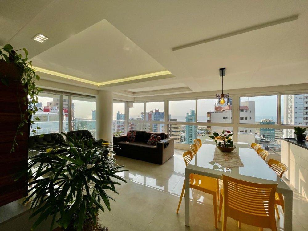 Apartamento à venda  no Praia Grande - Torres, RS. Imóveis